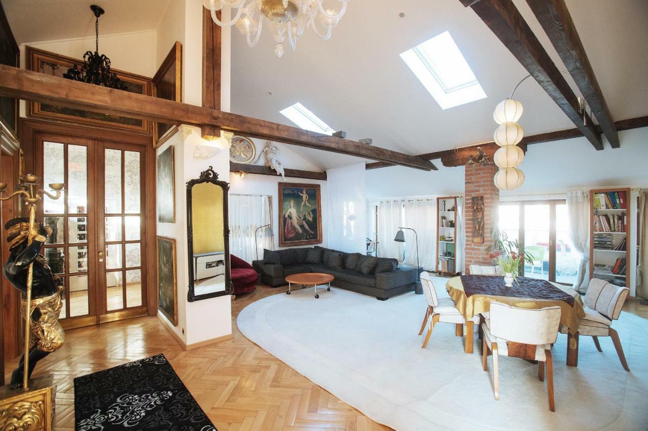 Apartamento Unique Luxury Loft With Terrace In Old Town Praga Exterior foto