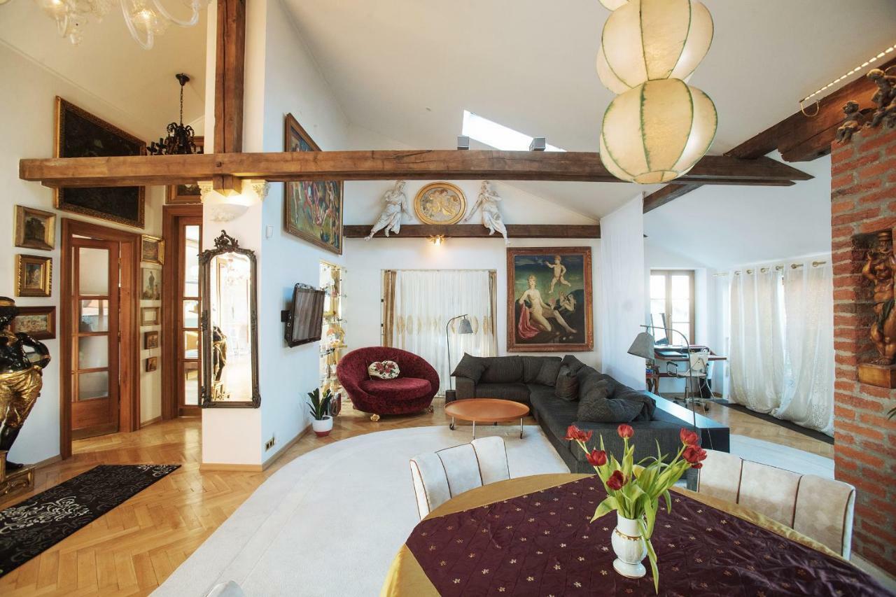 Apartamento Unique Luxury Loft With Terrace In Old Town Praga Exterior foto