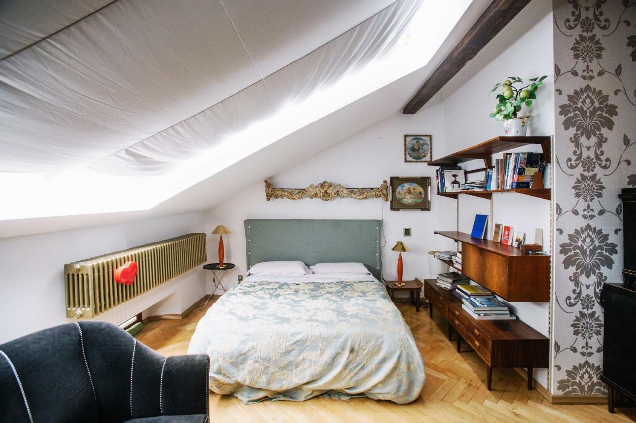 Apartamento Unique Luxury Loft With Terrace In Old Town Praga Exterior foto