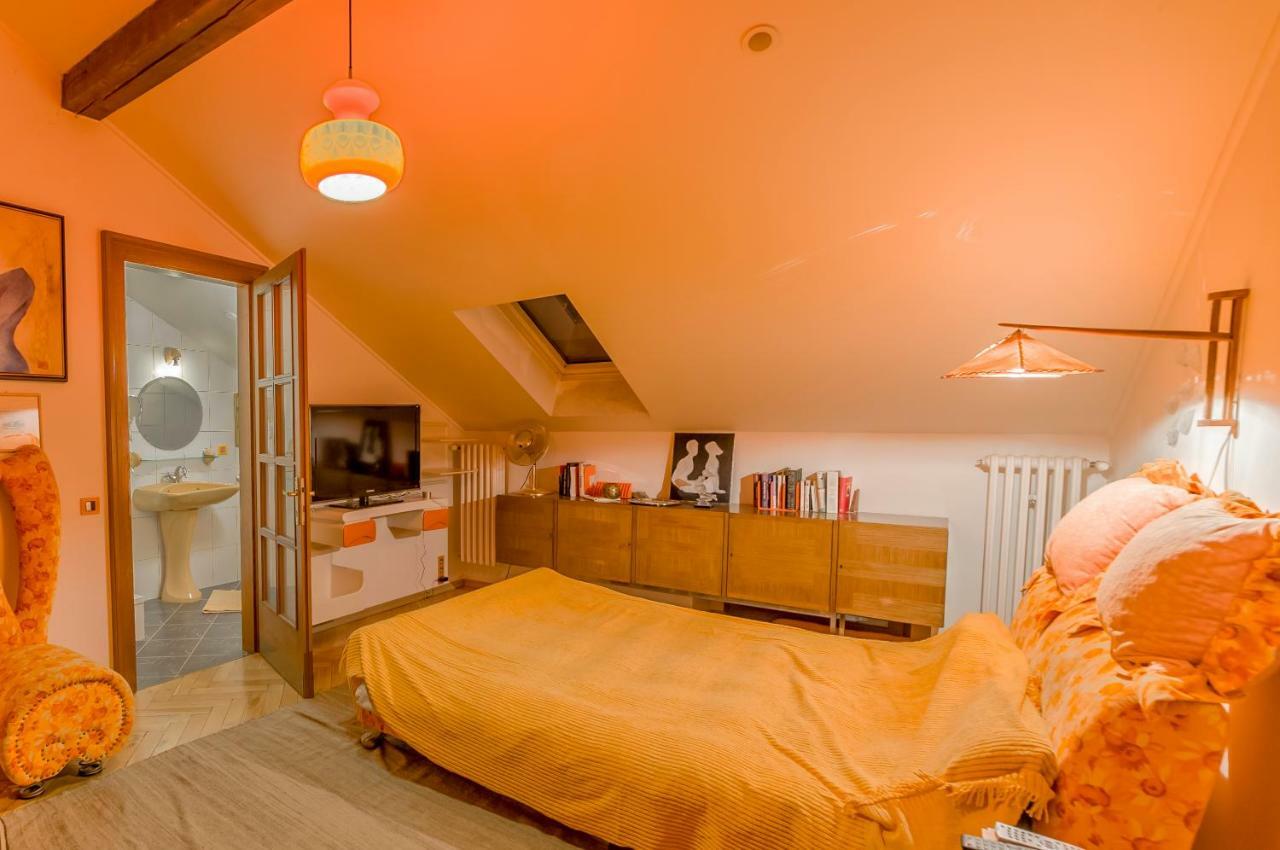 Apartamento Unique Luxury Loft With Terrace In Old Town Praga Exterior foto