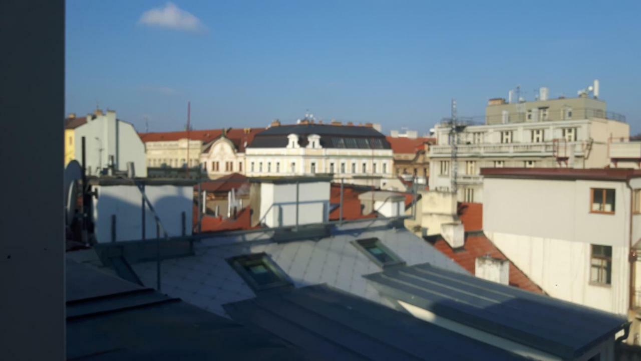 Apartamento Unique Luxury Loft With Terrace In Old Town Praga Exterior foto